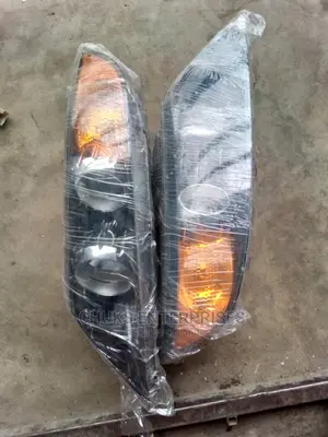 Kia Sorento 2012 Headlight Tokunbo