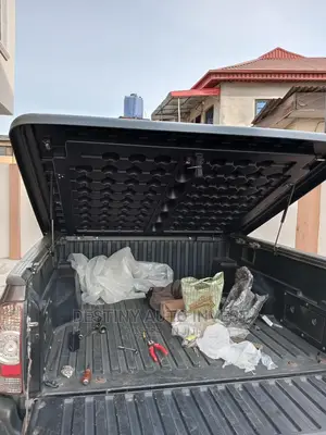 Booth Cover for Toyota Tacoma