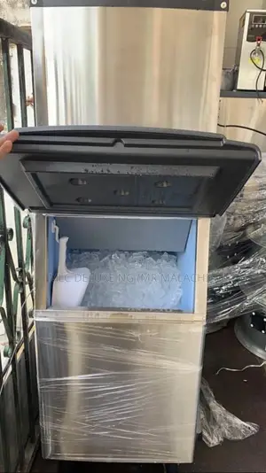 200kg Ice Maker/Ice Cube Machines (200kg,300kg,500kg Avble)