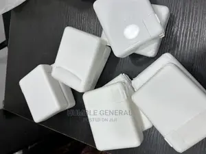 Apple Power Adapter 140W