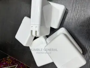 Apple Power Adapter 140W