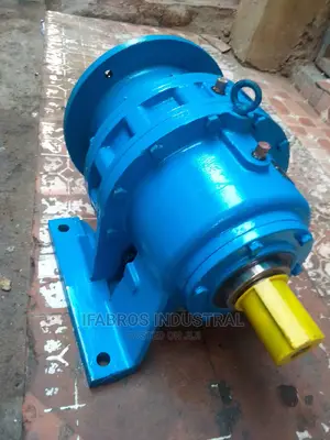 Gear Reducer,Gear Box for 15 to 20hp Cast Bodies.