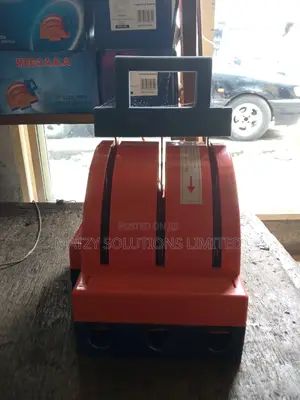 Three-Pole 225A Knife Switch Change Over