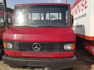 M/Benz Mini Truck 709 Model Pick Up Van