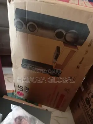 LG Lhd675bg 1000W RMS DVD Home Theater