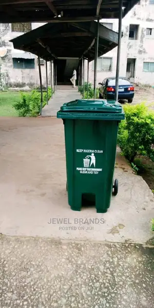Wheeler/ Wastebin/ Dustbin 240 Litres