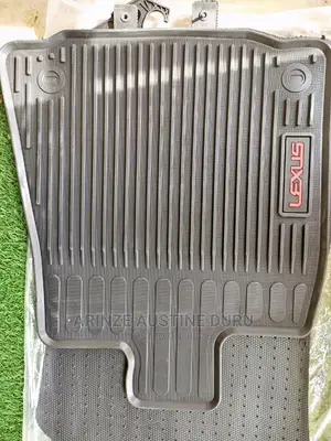Floor Mat Compatible With 2006-2013 Lexus Is350 Is250