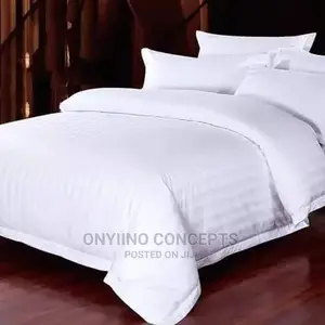 Stripe Polish White Bedding Set