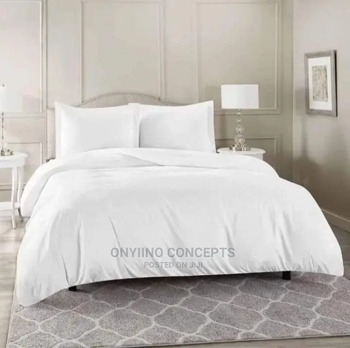 Polish White Bedding Set