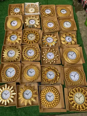 Small Single Clock