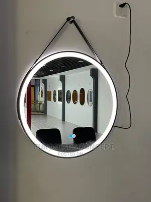 Black Frame Mirror With Lights