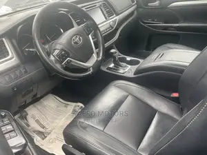 Toyota Highlander 2014 Burgundy