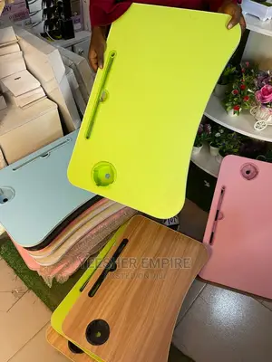 Foldable Convenience Table