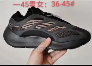 Original ADIDAS YEEZY Sneakers Available in Store