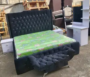 Luxury 6 X 6 High Back Rest Padded Bedframe