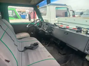 Volkswagen LT 2000 Green