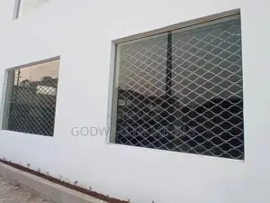 Grills Pipe Roller Shutter Door