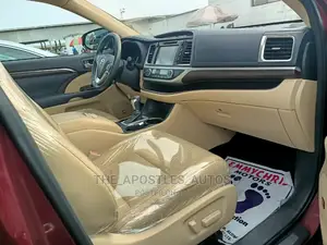 Toyota Highlander 2015 Burgundy