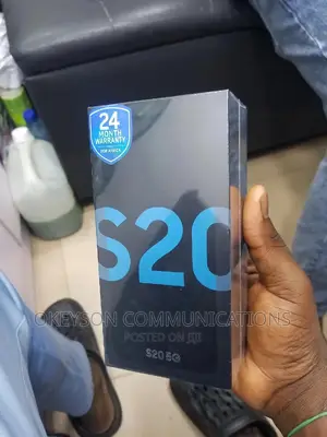 New Samsung Galaxy S20 128 GB Black