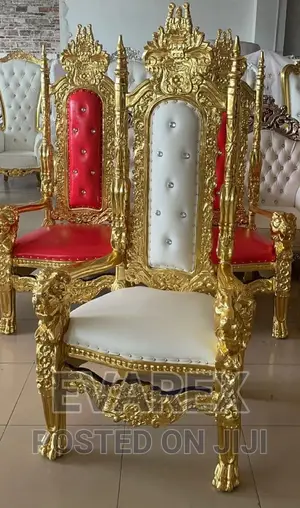 Single Royal Chair for King and Queen.