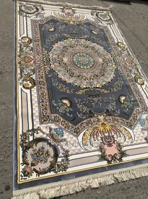 10*13fts Arabian Center Rug(Sizes:4x6,5x7,7x10 8x11)