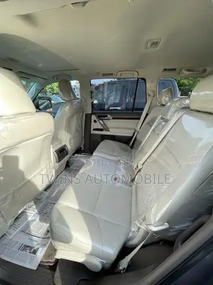 Lexus GX 460 2012 Gray