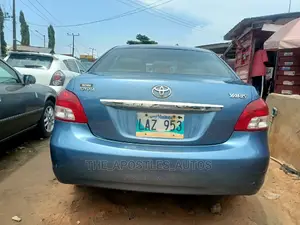Toyota Yaris 1.5 Sedan 2008 Blue