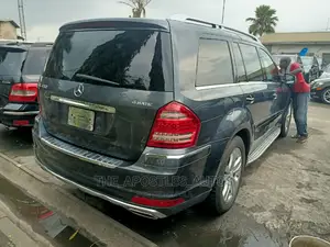 Mercedes-Benz GL-Class GL 450 2011 Gray