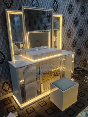 Executive Turkish Bed With Dressing Mirror.