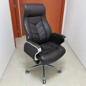 New Modern Executive Office Chairs