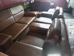 7 Seaters Leather Sofa