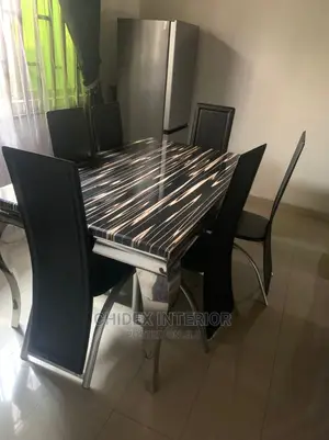 Classic Marble Dining Table 6 Seaters