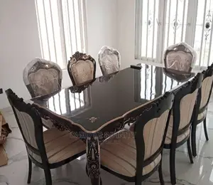 6 Seater Wood Dining Set Available