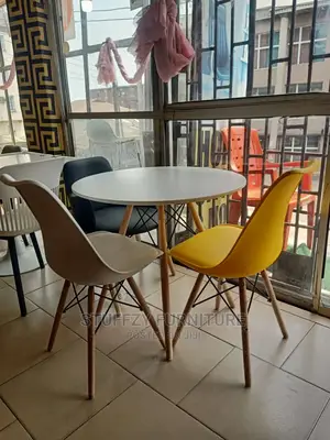 Restaurant Chairs With Table