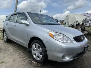 Toyota Matrix 2007 Silver