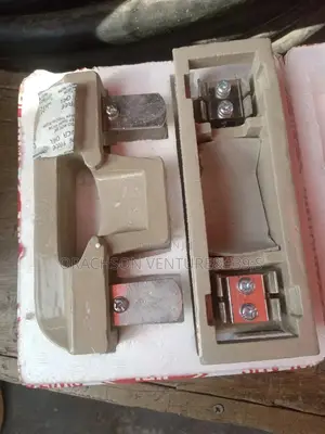 Fuse and Base