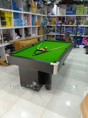 7ft Original Neat Foreign Coin Snooker Table With 50 Coins