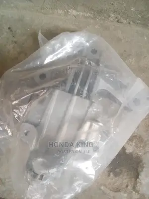 Gear Box Mount {Gear Seat} for Honda CR-V 017-020 Models