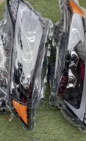 Venza 2015 Three Touch LED Headlight Available