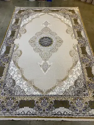 8*11fts Beige and Cream Quality Iranian Rug (4*6,7*10,5*7,10*13