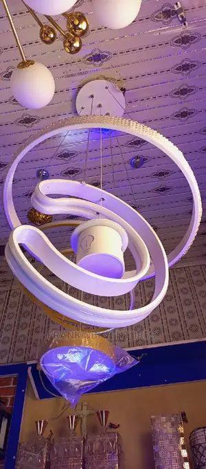 Quality Ceiling Mounted LED Single Dropping Light.
