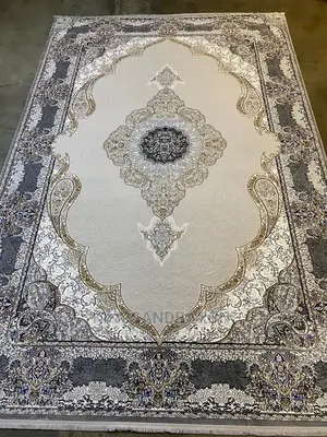 5*7fts Beige and Cream Quality Iranian Rug (4*6,7*10,8*11,10*13