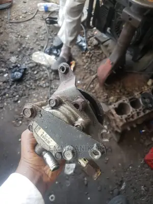 Steering Pump for Toyota Sienna 2000 to 2005