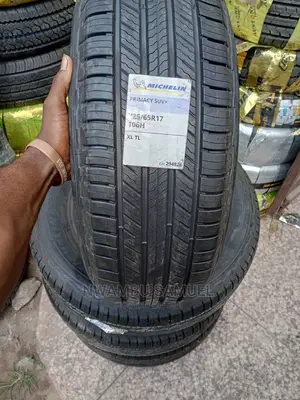 225/65r17 Michelin Tyre