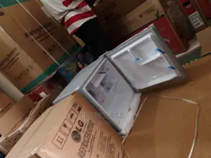 Durable and Royal LG Mini Fridge Gc-065l