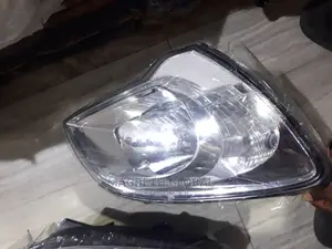 Headlamp for Kia Sportage 2009.