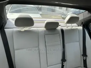Mercedes-Benz C300 2011 Gray