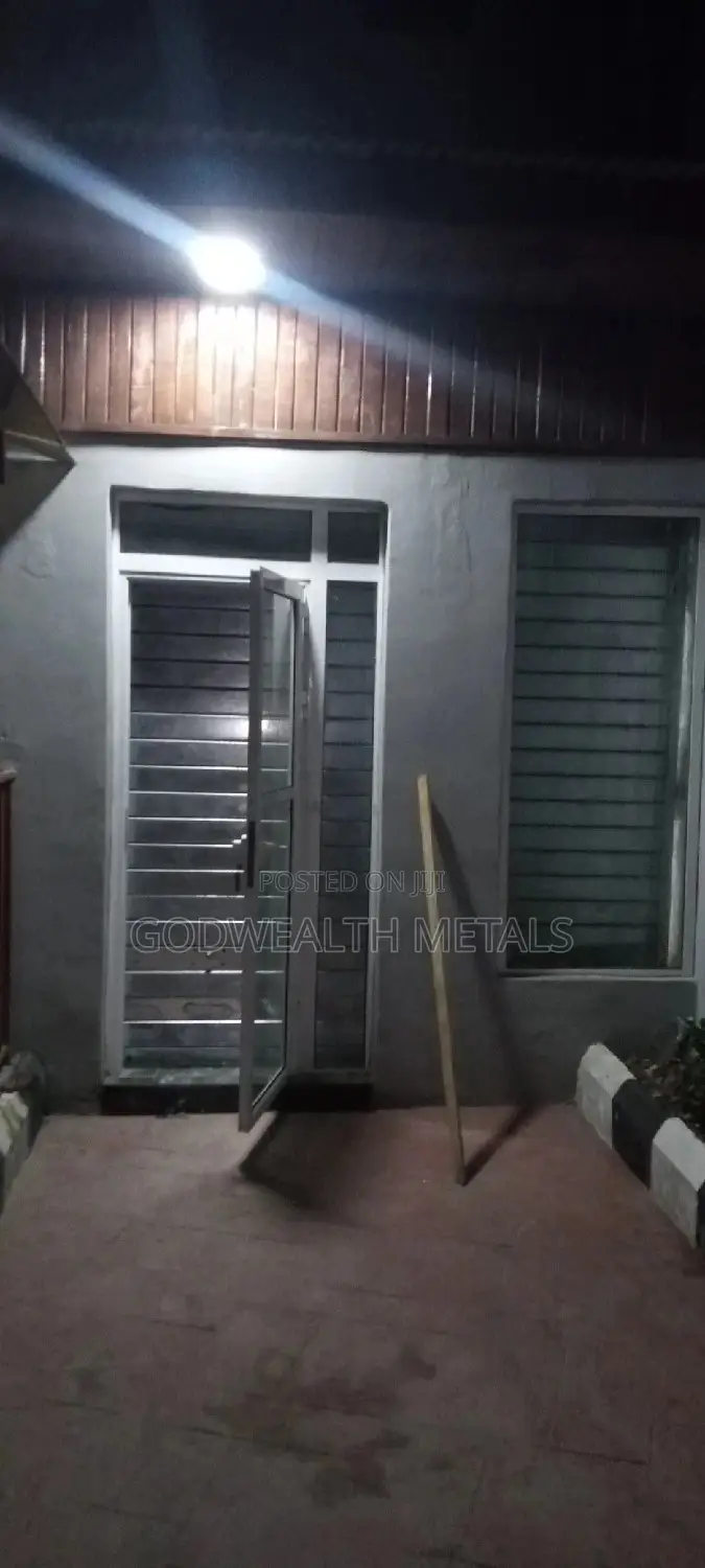 Roller Shutter Doors Manual / Automatic