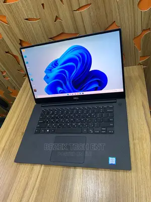 New Laptop Dell Precision 5530 16GB Intel Core I7 SSD 512GB