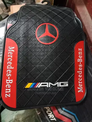 Mercedes Benz Universal Floor Mat